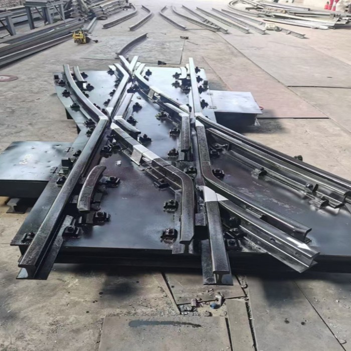Accesorios de acero DK630 - 5 - 15 para la construcción de túneles de locomotoras de metro
