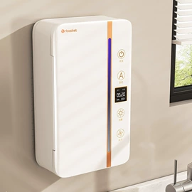 衣钩/挂钩;纸巾盒;垃圾桶