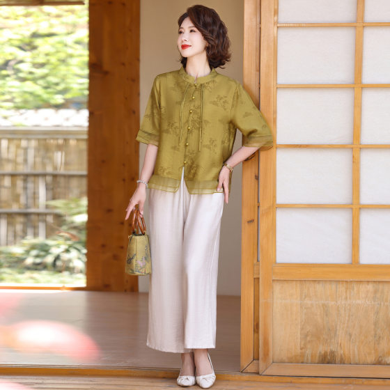 Middle-aged mother's new Chinese-style summer suit western-style shirt women's short-sleeved temperament middle-aged and elderly fashion two-piece set for women