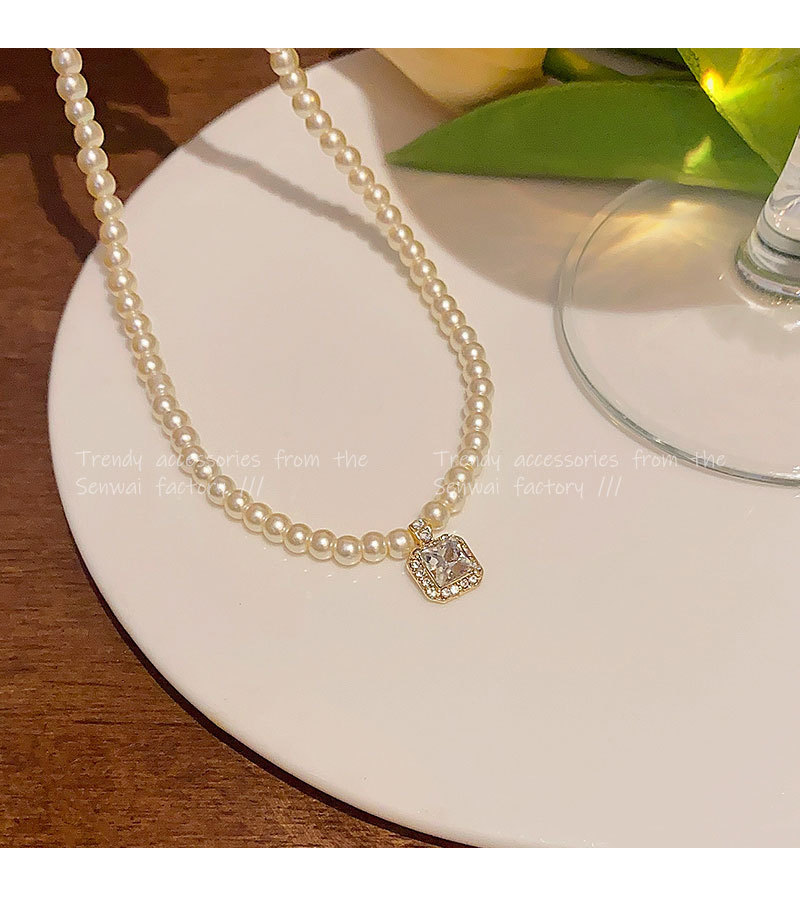 high-grade rhinestone square sugar pearl necklace for women light luxury minority elegant beaded clavicle chain internet celebrity same style ornament undefined