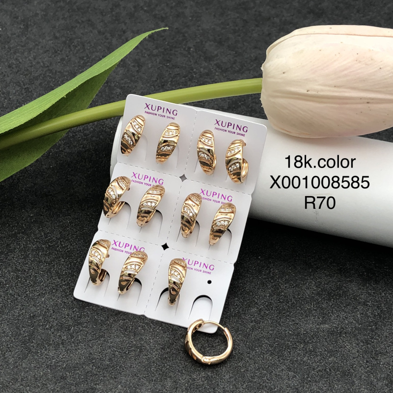 Pendientes de aro Xuping transfronterizos rusos de 18k con incrustaciones de diamantes, joyería de lujo ligero de alta gama al por mayor para mujer.