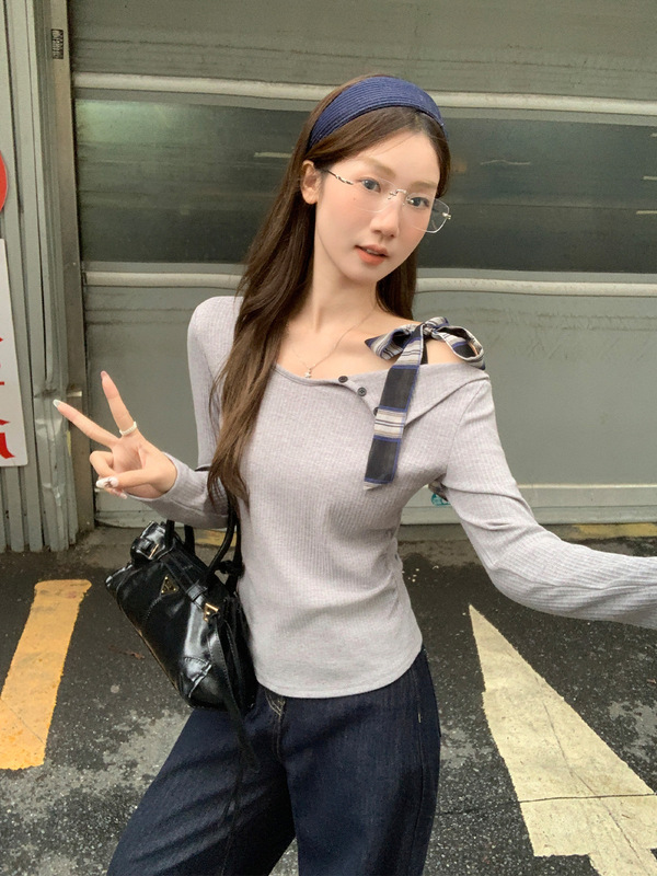韩系斜肩露肩绑带长袖T恤女早秋穿搭褶皱显瘦不规则打底内搭上衣|undefined