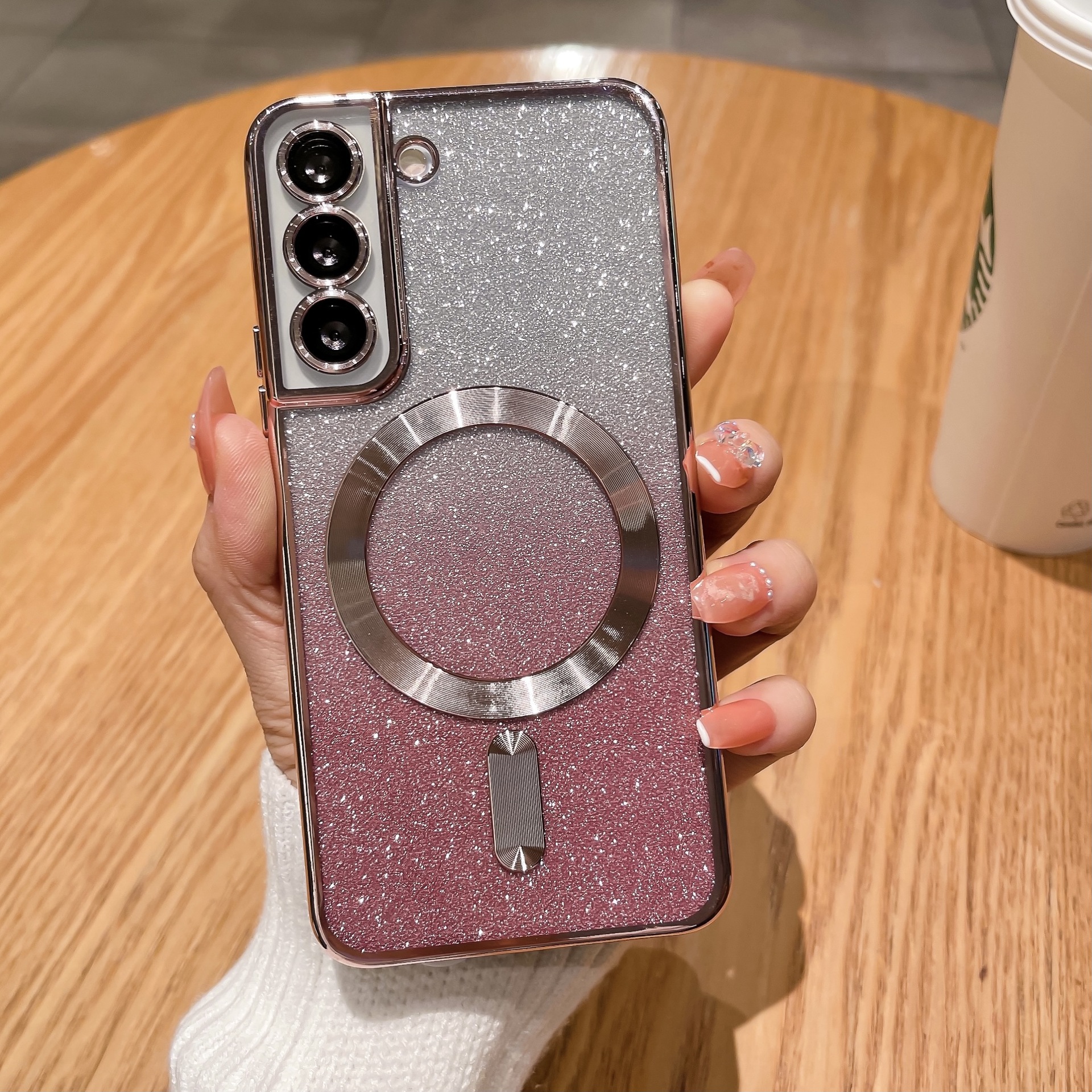 Funda Protectora para Teléfono Samsung S25edge con Degradado Brillante, Galvanoplastia, Succión Magnética, Apta para Lente S24U, Diseño de CD, Cubierta Protectora Suave