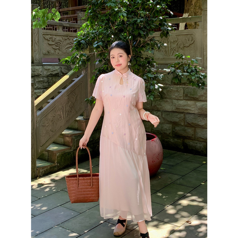 62127 New Chinese-Style National Style Improved Embroidered Dress 2026 Women's Summer New Waist-Cinching Slimming Patchwork Plus-Size Qipao