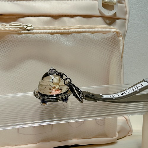 卡通入油黑金飞船宇航员钥匙扣流沙漂流瓶钥匙链女书包挂件批发