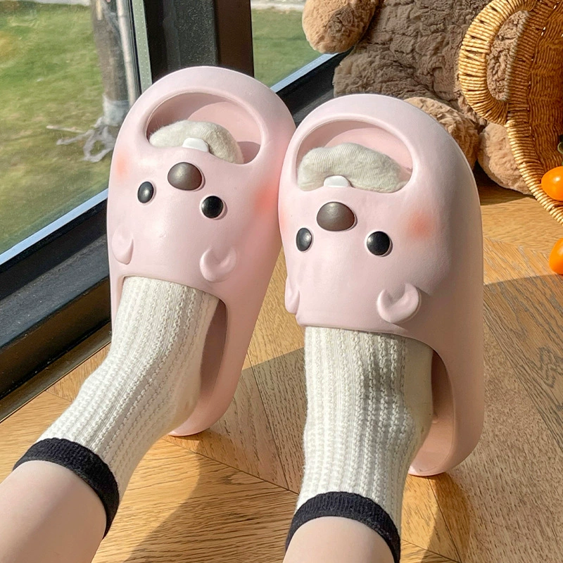 2025 Новые тапочки "Маленький бобр" для женщин, домашние, нескользящие, на толстой подошве, милые сандалии для общежития, летняя обувь для женщин