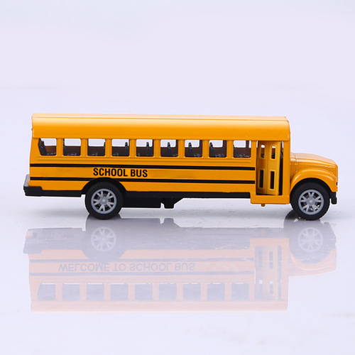 Step into 1:70 new alloy campus bus pull-back car model children's toy car ornaments boy's toy car