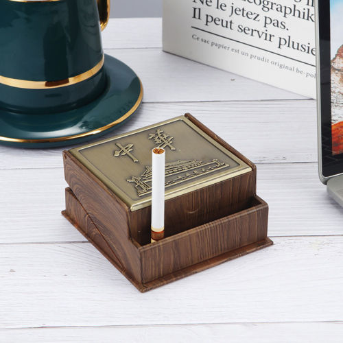 Car supplies ornaments Walang No. 1 automatic cigarette box, car one-touch cigarette removal car car ornaments ashtray