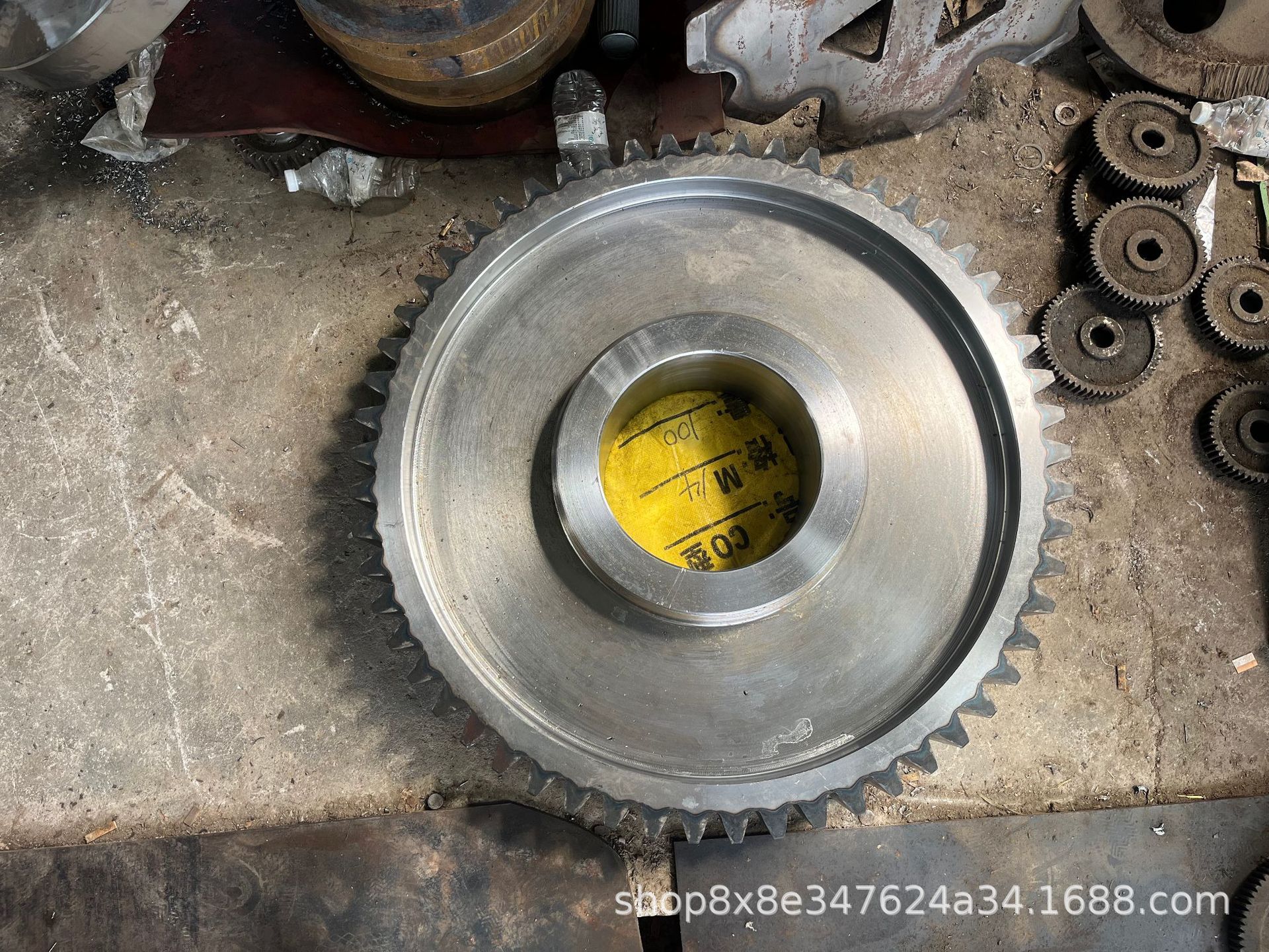 Manufacturer customized large gear industrial transmission machinery parts 45 # Processing of large non-standard cast steel gears and gear rings
