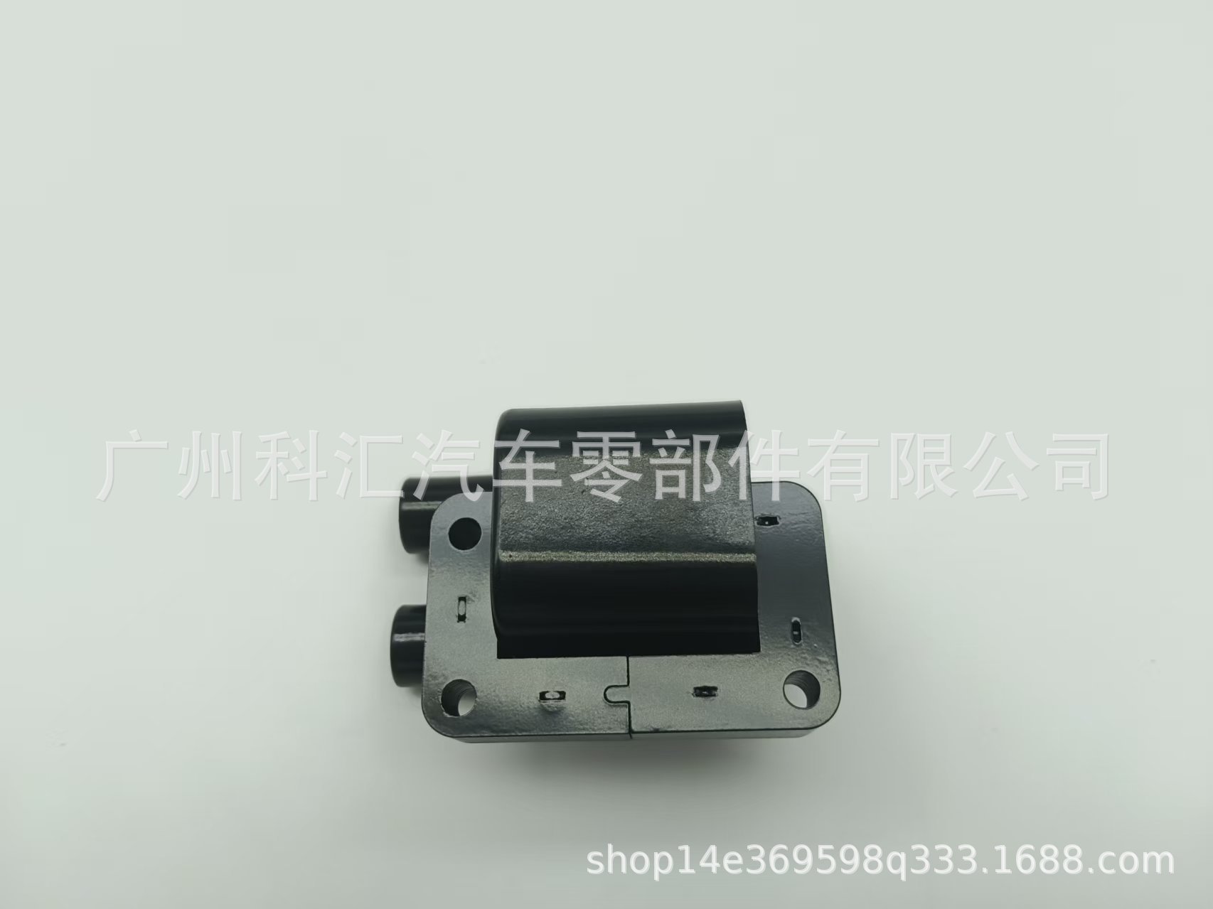 Cross-Border Factory Price Ignition Coil Uf143 Md184230 Md179787 Md334558 Md346835