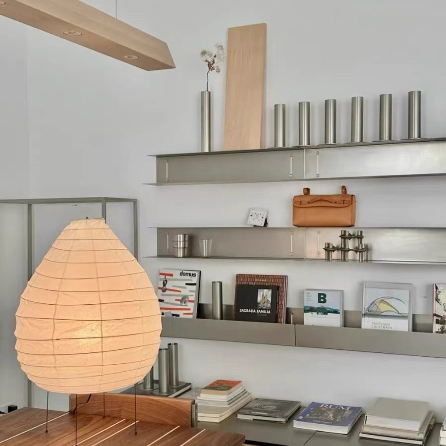 一字仕切り板ステンレス工字形棚壁掛け式多層上壁展示棚壁面装飾展示棚