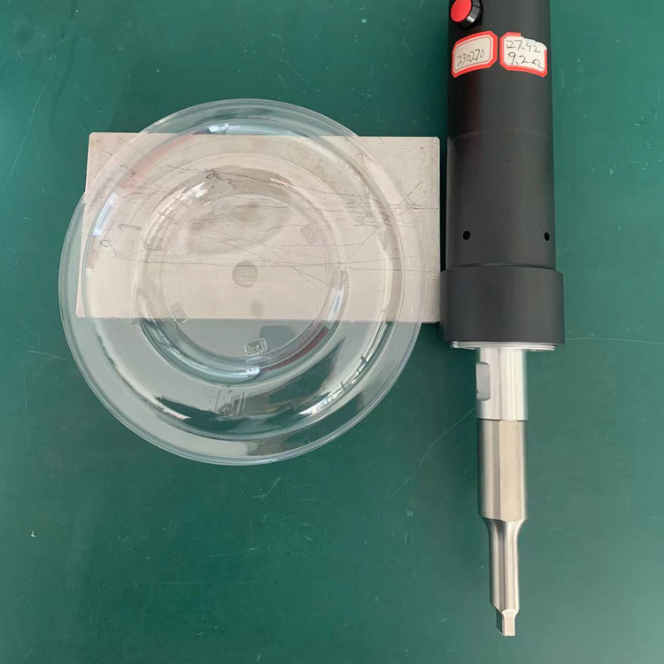 PET包装盒超声波手持点焊机28K塑料盒焊接设备便携式点焊设备