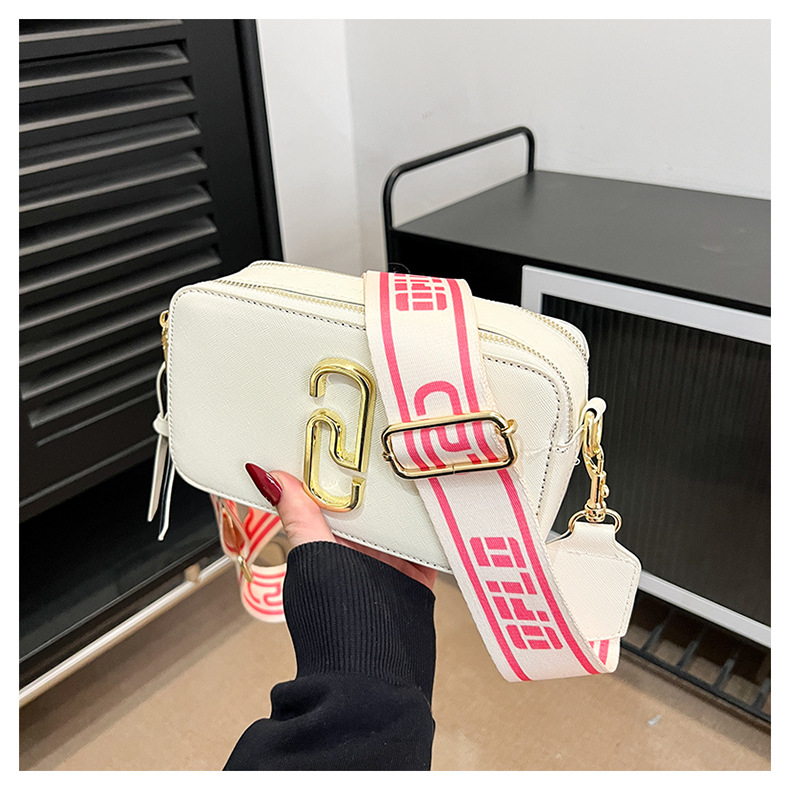 Comercio exterior transfronterizo 2025 nuevo bolso de cámara de moda simple y versátil europeo y americano, bolso de mensajero de diseño de nicho de tendencia