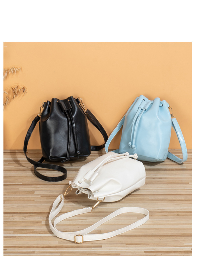 Women's Pu Leather Solid Color Streetwear Bucket String Bucket Bag display picture 1