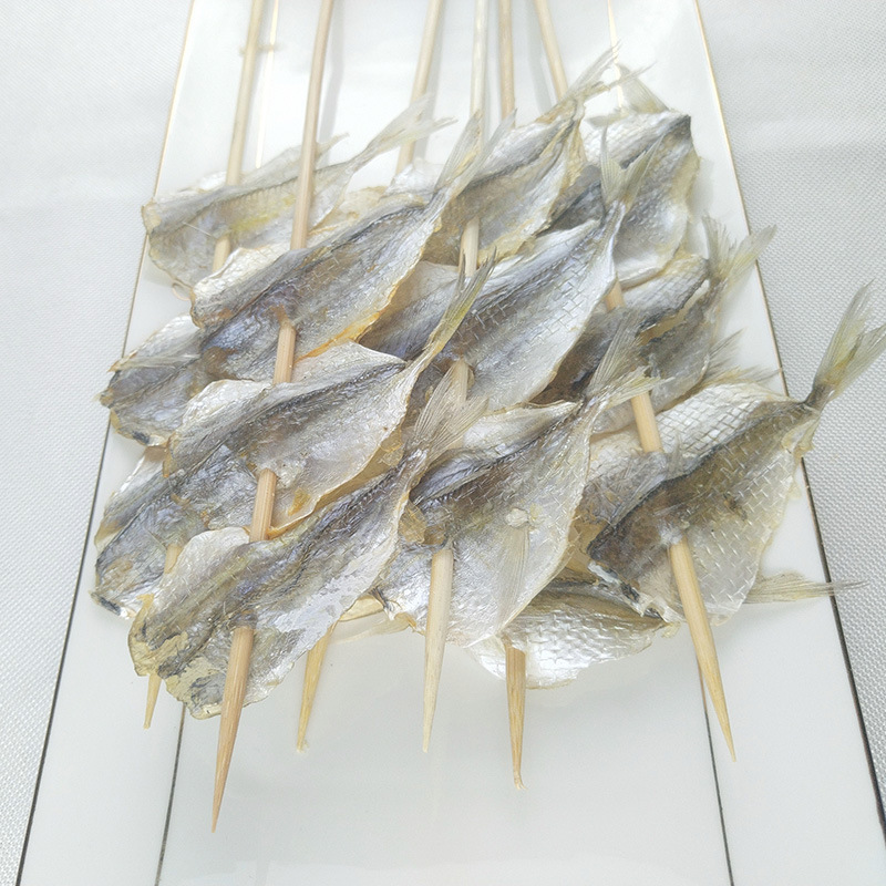 다양한 맛의 생선꼬치 20꼬치