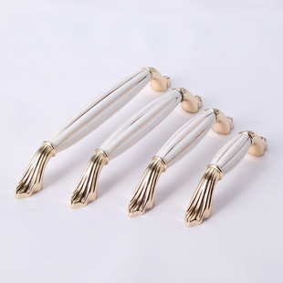 �Ҿ�����մ�������@�L�Wʽ�������T���ֳ�Ͻ��ټ��p�ݽ�ɫ