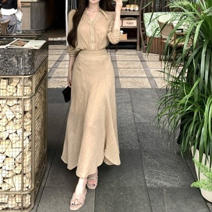 ����ɫ�͹Ś��|v�I�L���r��Ů�ļ����e���b����a��ȹ����ȹ�ɼ���