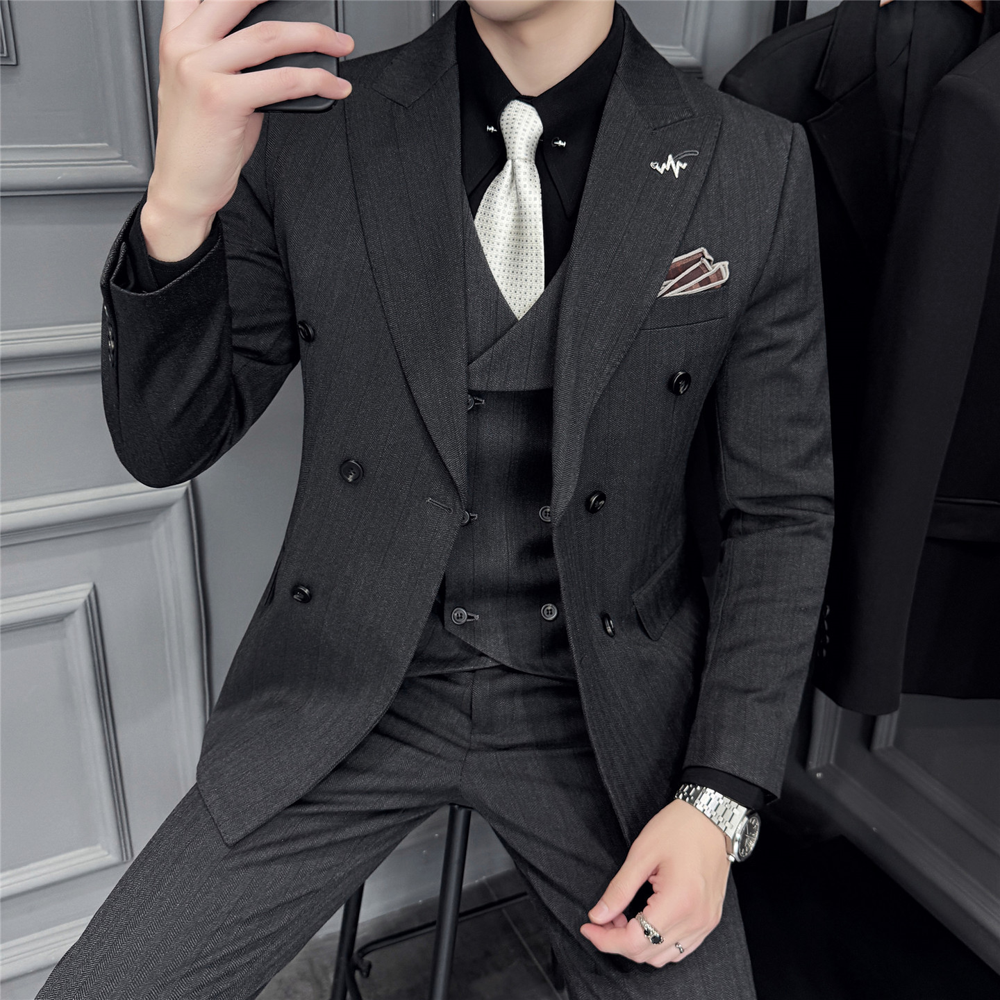秋冬新款高品质男式西服套装含羊毛厚款双排扣西装三件套毛呢礼服