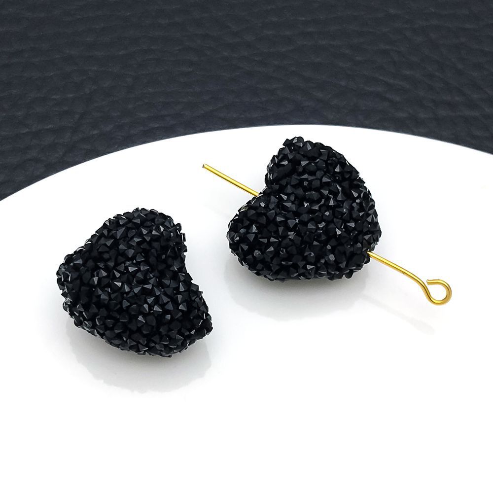 1 black transparent acrylic heart 17*19mm-2.8g-23731