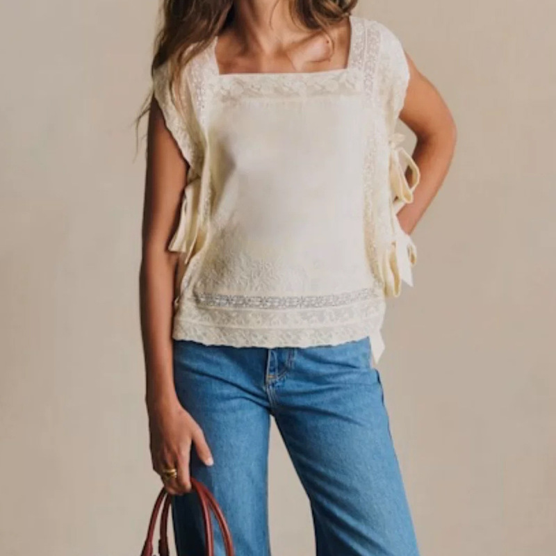 French-Style Niche 26Th Spring/Summer New Gentle Style Square-Neck Embroidered Lace-Trimmed Tie Slimming Elegant Shirt Top