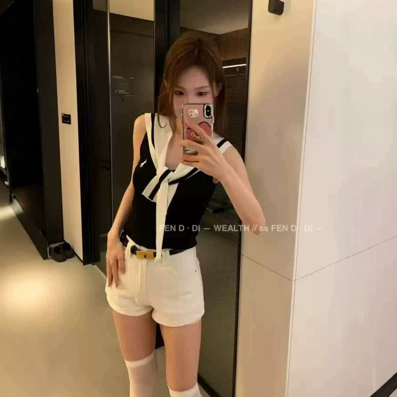 Contrast Color Navy Collar Shawl Tie Ponytail Sleeveless Knit Top with Slim Fit Design, Stylish and Versatile, Slimming Top for Women Contrast Color Navy Collar Shawl Tie Ponytail Sleeveless Knit Top with Slim Fit Design, Stylish and Versatile, Slimming Top for Women