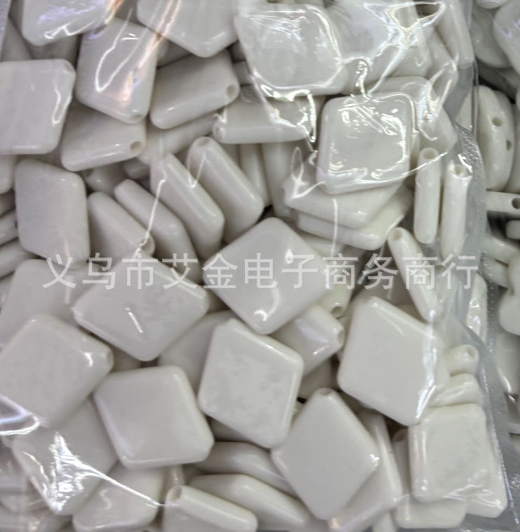 20#24*29mm 마름모 조각 0.5kg 약 200개