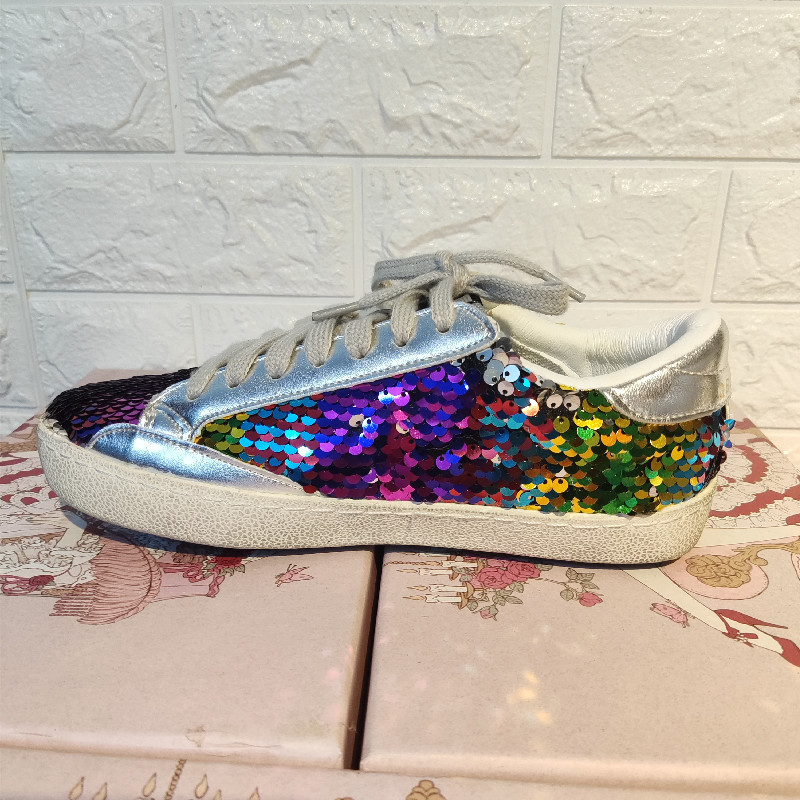 Zapatillas de deporte blancas pequeñas retro Harajuku multi-fósforo calle tiro estrella estudiante talla grande 44 pareja familia zapatos sucios exportación estilo caliente