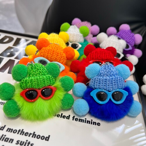 Wholesale rex rabbit fur small briquettes car keychain pendant Korean ins internet celebrity plush school bag bag pendant gift