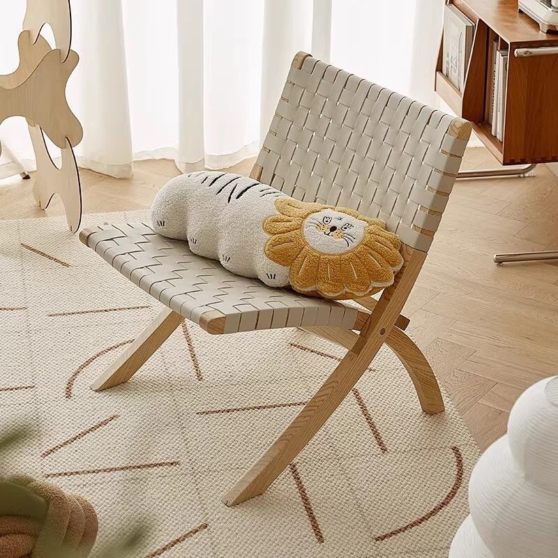 Una silla de silla de madera sólida nórdica sofá retrógrado individual de alojamiento residencial hotel silla de tejido casual