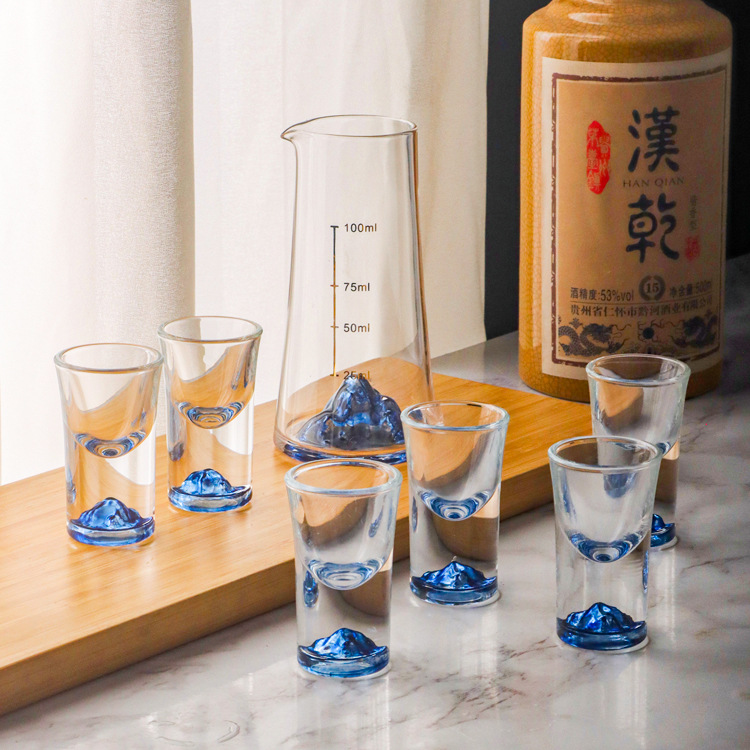 Creative Ice Blue Observing Wine Pourer Set, High-End Liquor Glassware Gift Box Set, Home Use Crystal Glass Liquor Cup Whiskey Cup