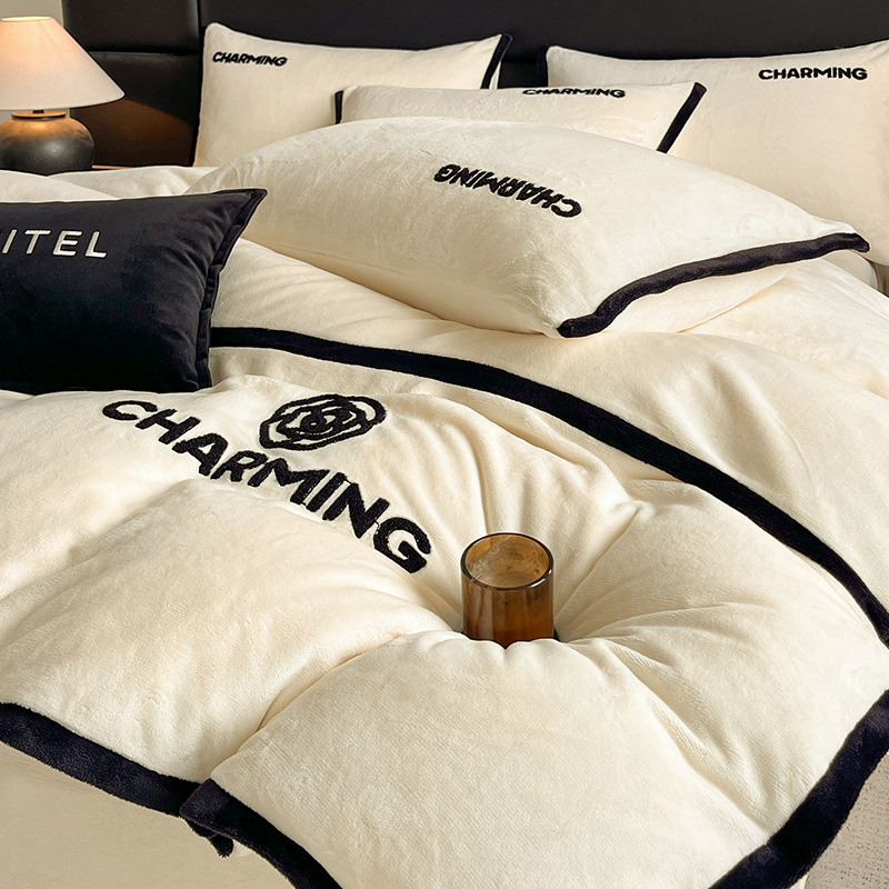 Invierno de leche de lana de cama de cuatro piezas, cubierta de lana de coral gruesa, cubierta de sábanas y franela de lana para una persona, tres piezas