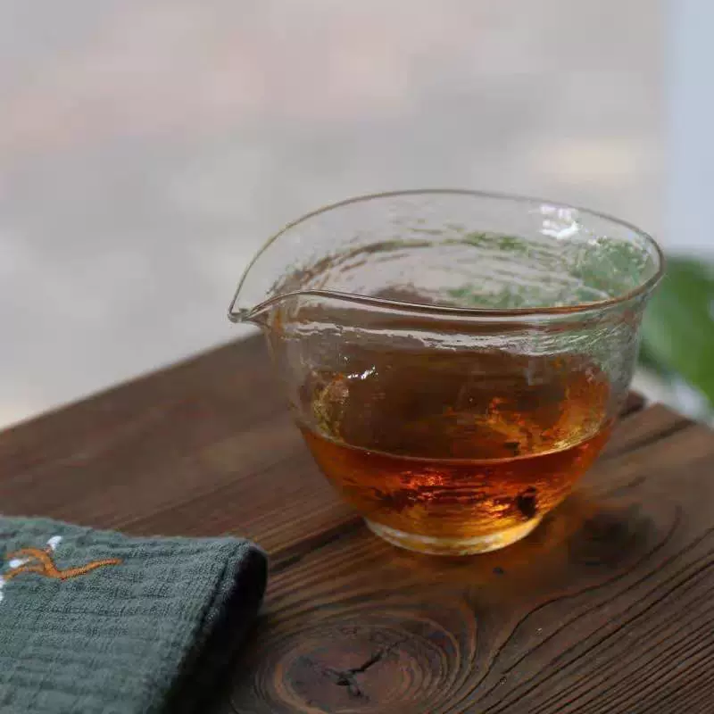 日式锤纹公道杯高硼耐热玻璃泡茶器贝壳形公道杯家用功夫茶分茶器