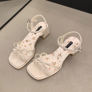 French temperament thick with pink sandals foreign trade wholesale new one word with women's shoes fashion square solid color high heels