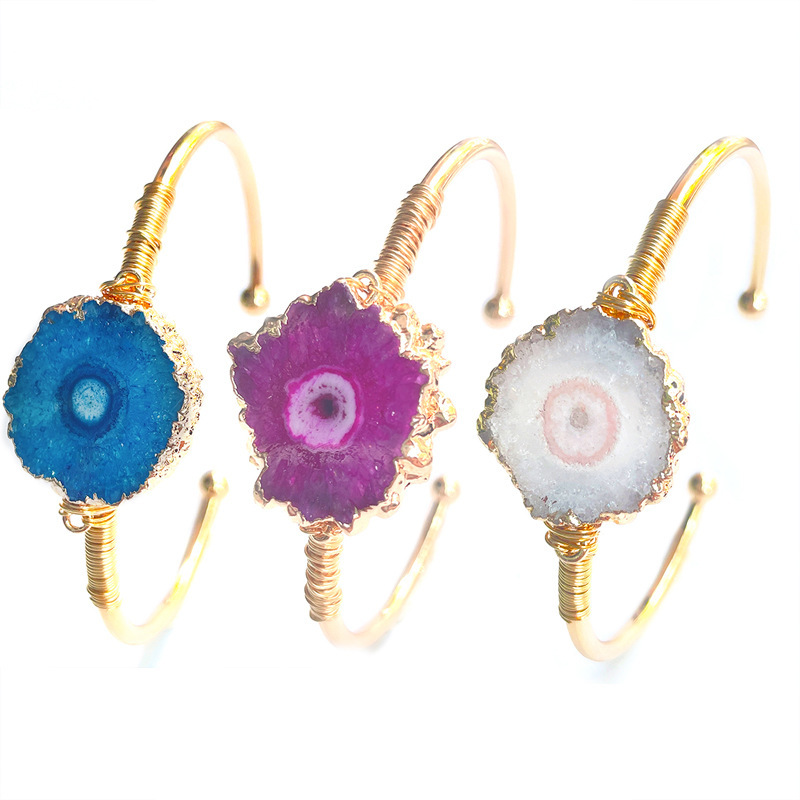 Natural Crystal Sunflower Binding Bracelet Natural Raw Stone Gold-Plated Opening Adjustable Handmade Accessories Cross-Border New Product Natural Crystal Sunflower Binding Bracelet Natural Raw Stone Gold-Plated Opening Adjustable Handmade Accessories Cross-Border New Product