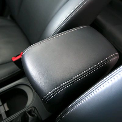Sürətlər qutusu və əl tormozu başlıqları – Subaru Forester 2013-2018