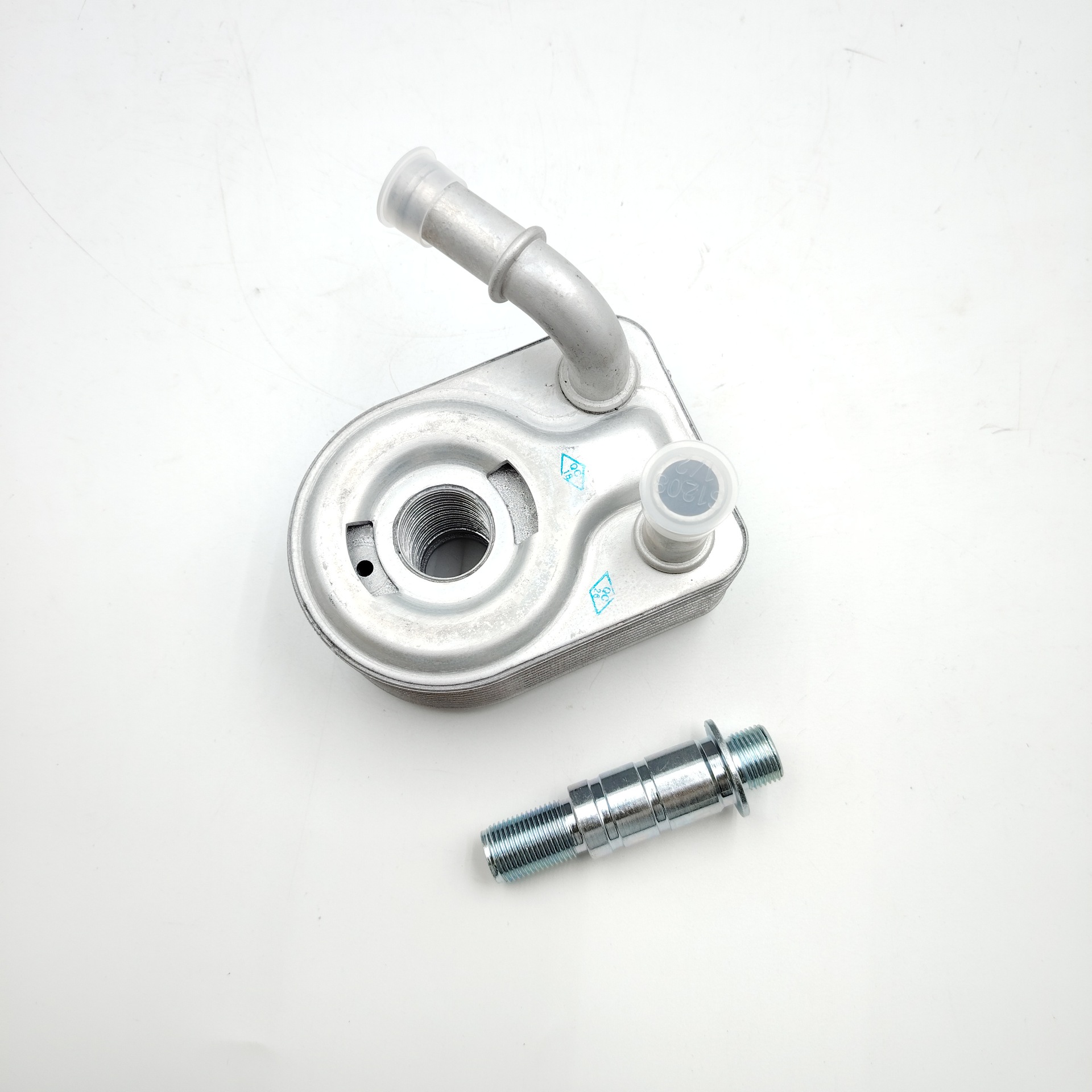 Suitable for Ford Engine Oil Cooler 7S7G-6B856-Aa 1472891 1925463