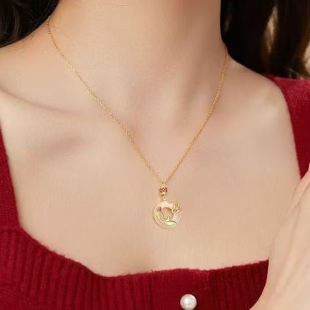 Good Luck Koi Fish Peace Pendant Necklace New Style Light Luxury High-End Versatile Pendant Clavicle Chain Gift for Girlfriend
