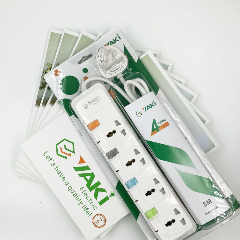 Foreign Trade British Standard Wiring Board British Plug Strip Multi-Purpose Socket British Standard Plug with Surge Protection Socket Board