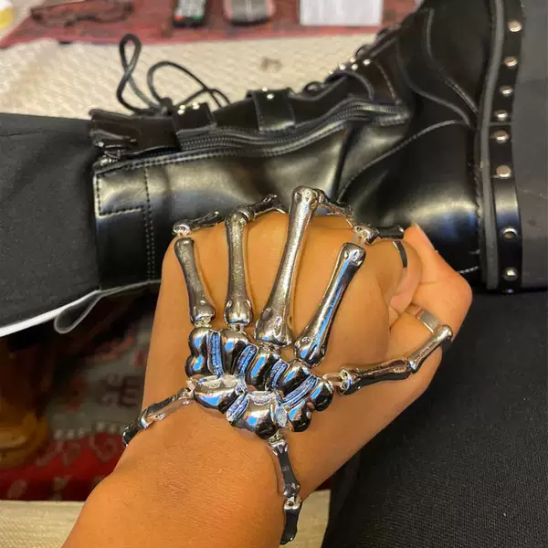 European and American Cross-Border New Fashion Personality Punk Skull Hand Bone Versatile Five-Finger Ring Bracelet Integrated Chain