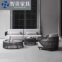 组合酒店露天庭院藤桌椅