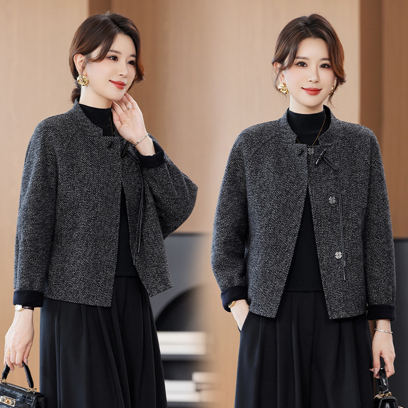 Autumn and Winter New Double-Sided Cashmere Coat, Short Style, Petite Casual Elegant, Chanel-Style Woolen Jacket for Women