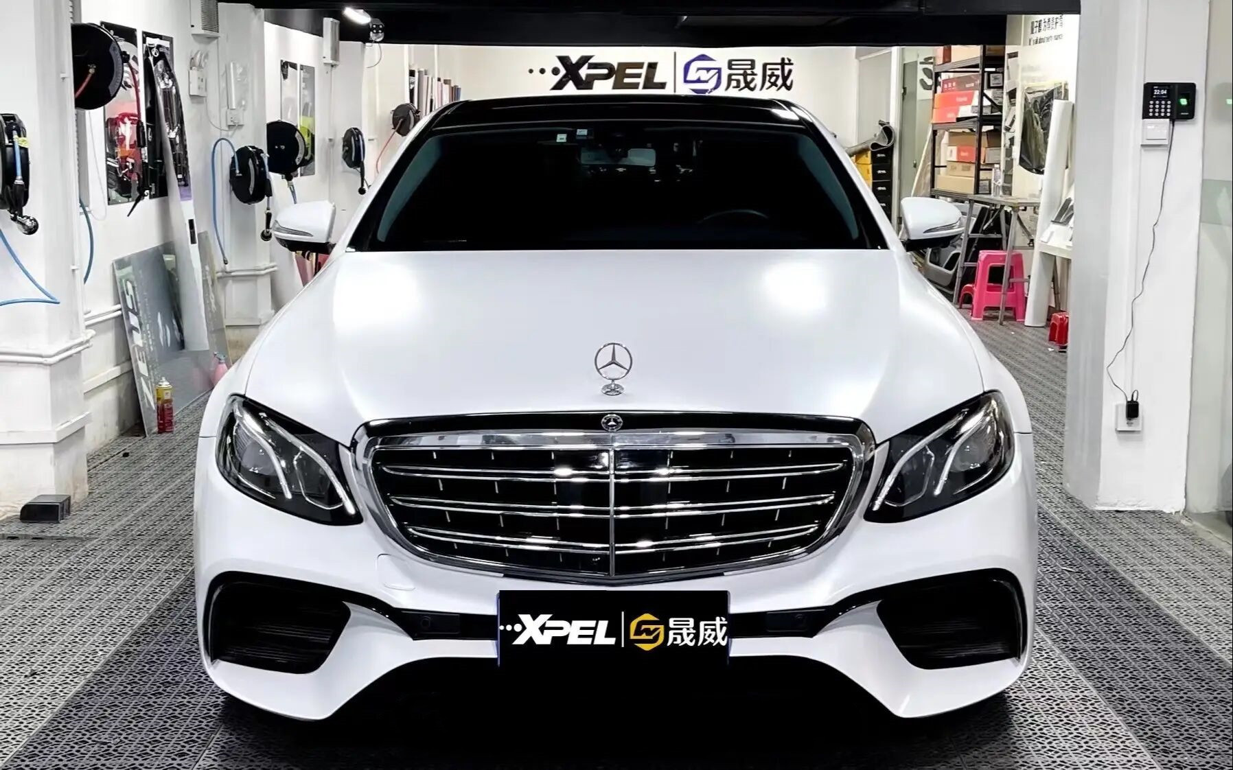 Suitable for Pet Car Color Changing Film Motorcycle Electric Vehicle Black Warrior Super Sub-Frosted Car Film Electro-Optical Metal White Car