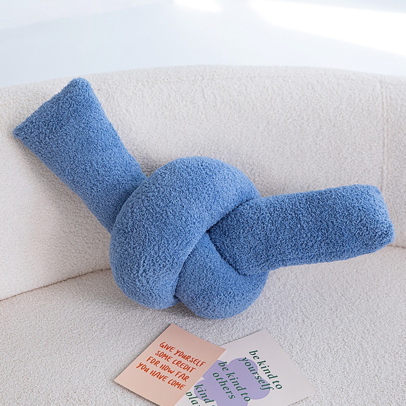 Cadena de hierro nudo almohada de abrazo in cojín de viento cadena muñeca decoración del hogar famoso en línea muñeca modelo de casa nueva buena cosa