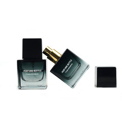 メーカー卸売り30ml 50ml 100ml角型グラデーション帯黒色角型蓋留めガラス香水空瓶