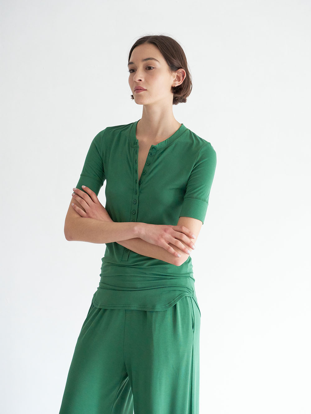 Title 4, Kadın Yuvarlak Yaka Yarım Hırka Kısa Kollu Pant...