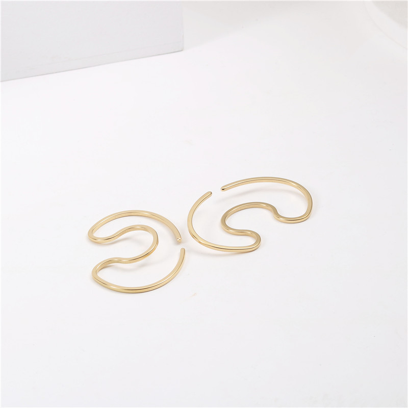 Fashion Geometric Titanium Steel Plating Ear Clips 1 Pair display picture 3