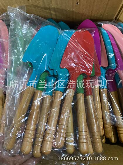 Wholesale Children's Beach Toys Iron Shovel Gardening Small Tip Shovel Iron Shovel Dig Sand Creek Water Shovel Snow Play Sand Shovel