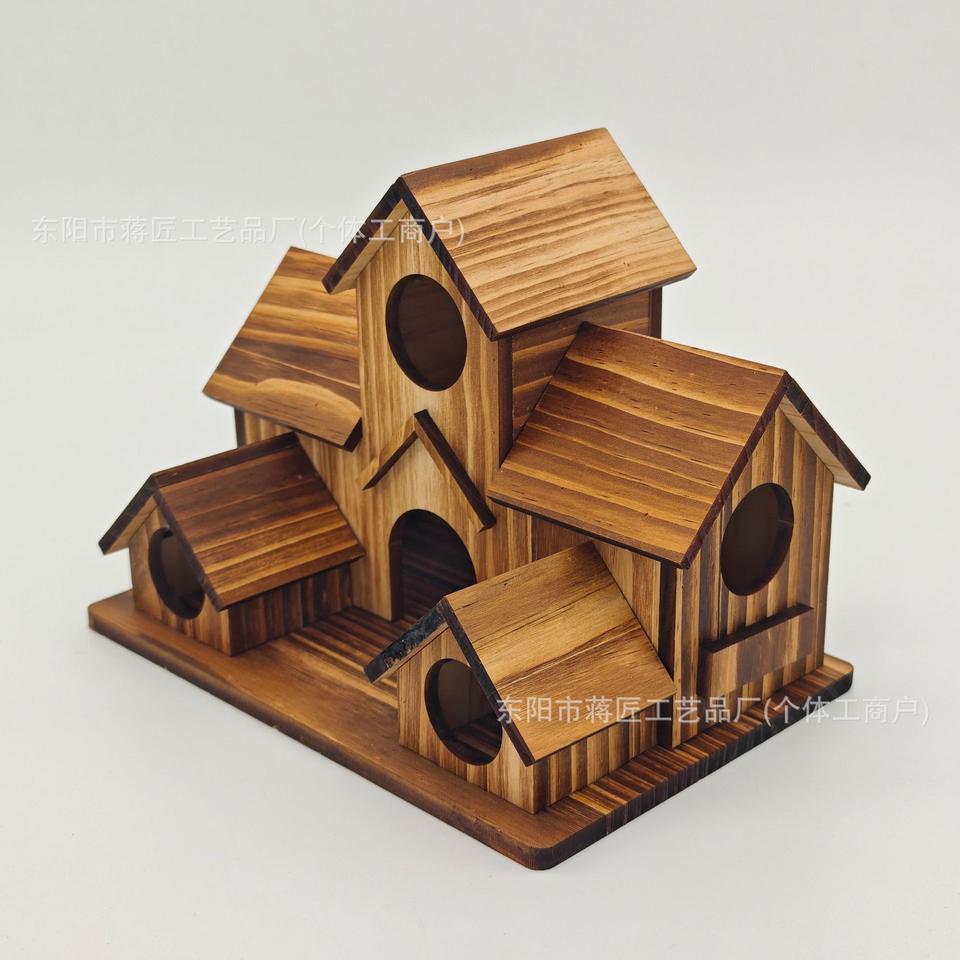 Cross-Border Wooden Outdoor Hanging Birdhouse Creative Pastoral Outdoor Parrot Villa-Style Wooden Bird Feeder Ornament