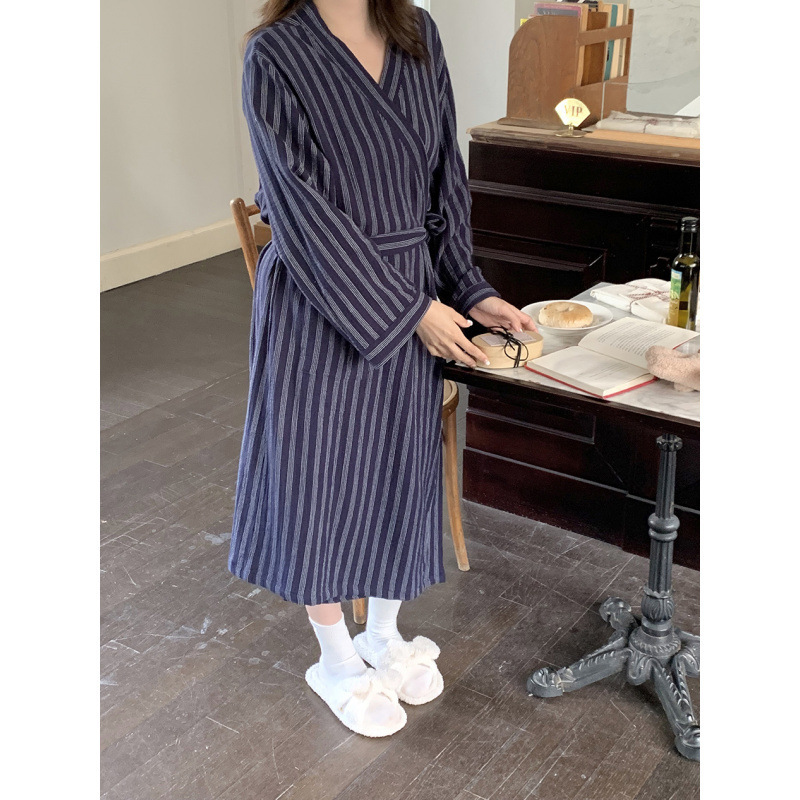 Real Shot of 2026 Spring Korean-Style Simple Striped Double-Layer Long-Sleeve Cotton Gauze Home Wear Robe Bathrobe Wholesale
