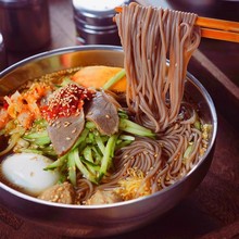 荞麦冷面延边东北朝鲜特产韩式大冷面带调料代餐速食小吃夜宵